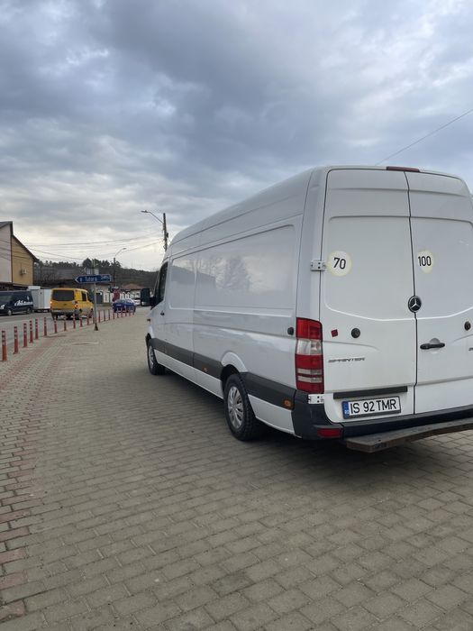 Mercedes sprinter an 2017 luna a 8