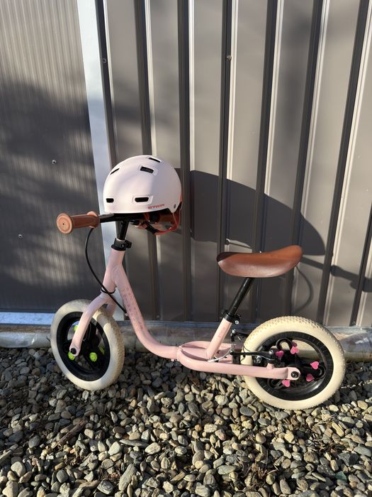 Set bicicleta plus casca pentru copii btwin