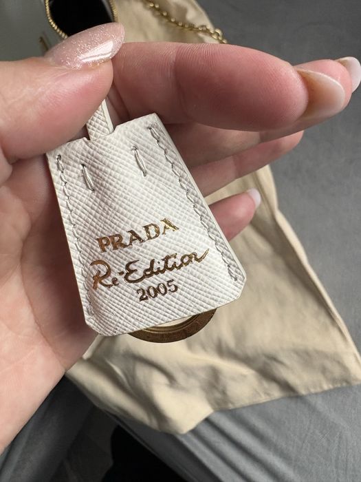 Geanta prada re-edition 2005