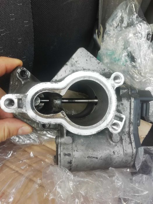 ЕГР клапан за Рено мастер 2.3 2013г