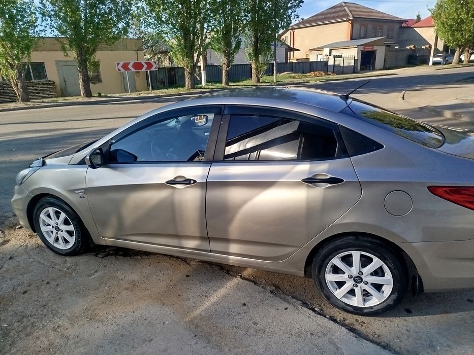 Автомобиль Hyundai