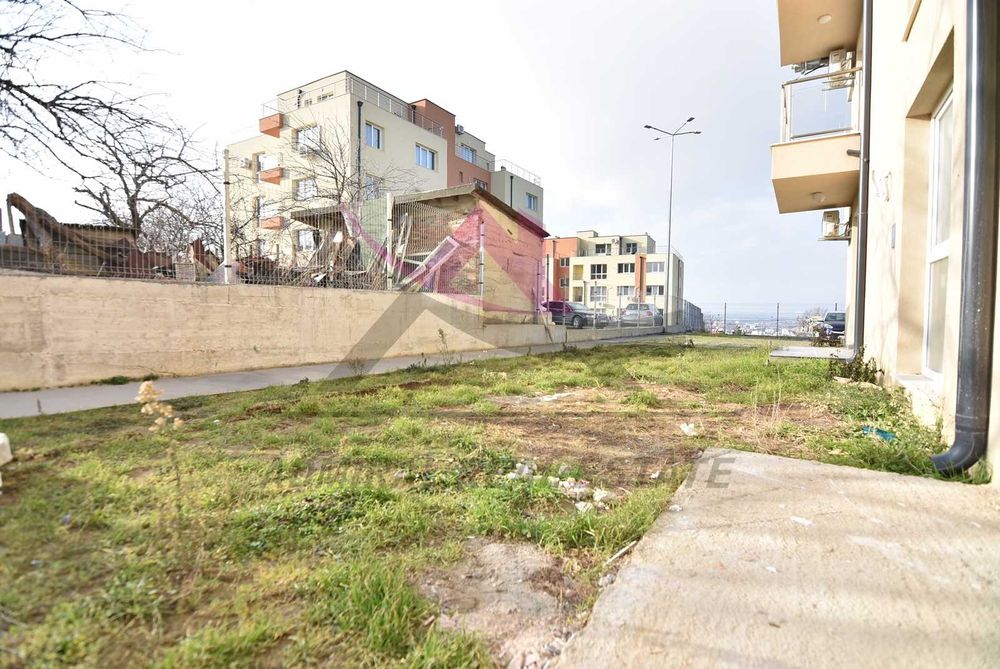 Продава се Двустаен апартамент в Варна, Възраждане 3 - 58 кв.м за 1310 €/кв.м - Снимка #6