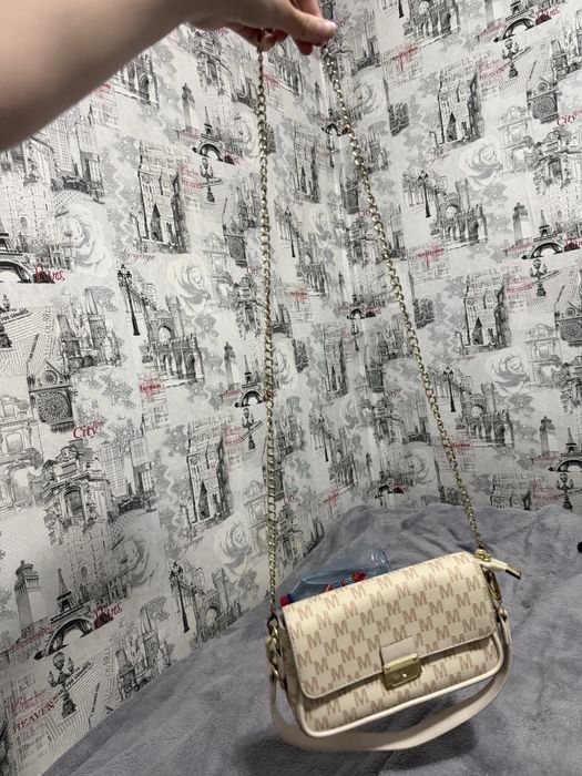 Женская сумочка