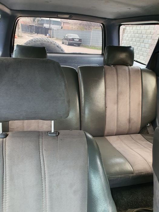 Тоета сюрф185 2.7