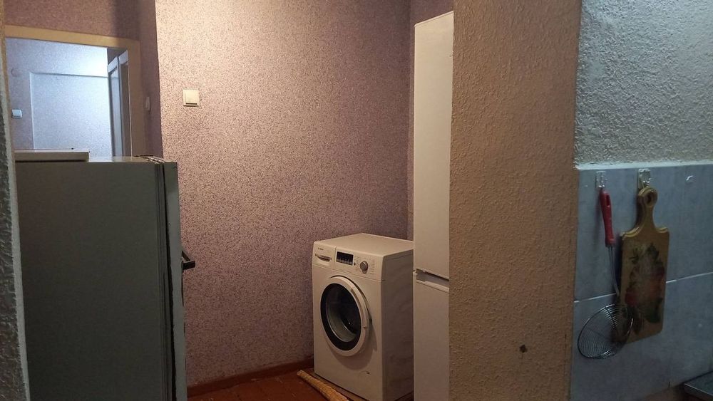 CHILANZAR 24 Kv 2 XONA 3 Xona qilgan Sharoitlar Bor 3*6 Balkon Uzoq mu