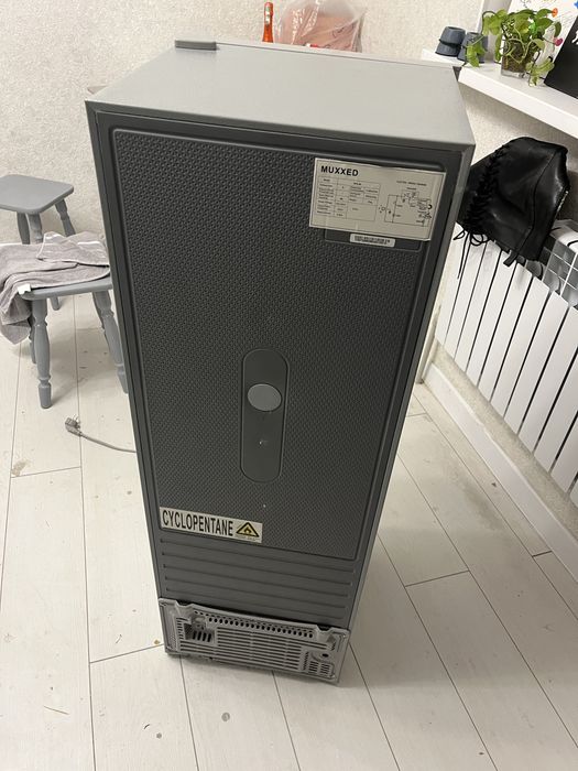 Холодильник Muxxed