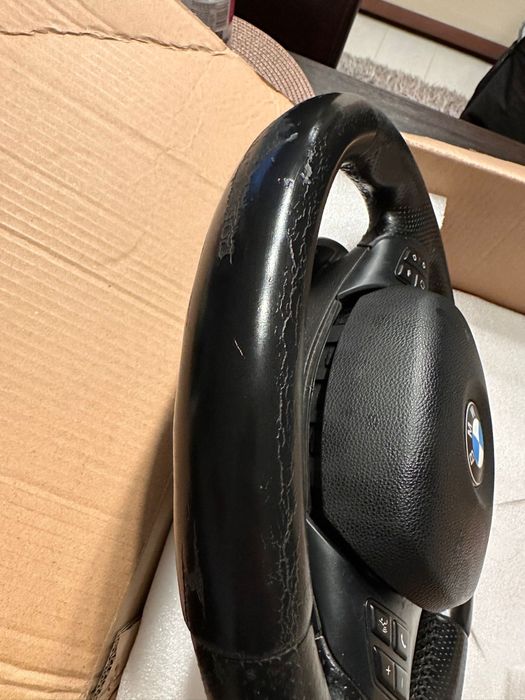 Volan BMW X1 M original, cu padele