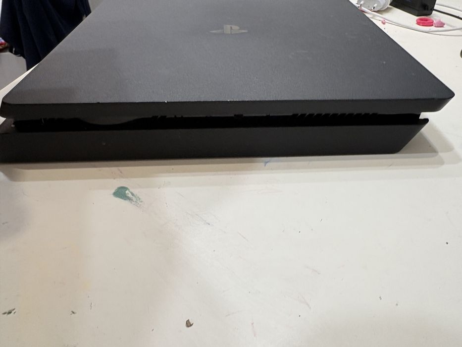Playstation 4 Slim 512gb
