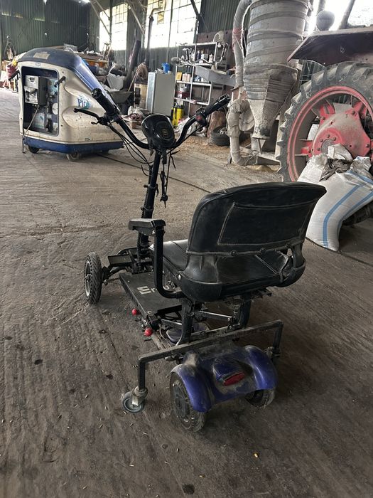 Scooter / Cărucior electric pliabil eRoute – Bătrâni / Dizabilități (Folosit de 4 ori)