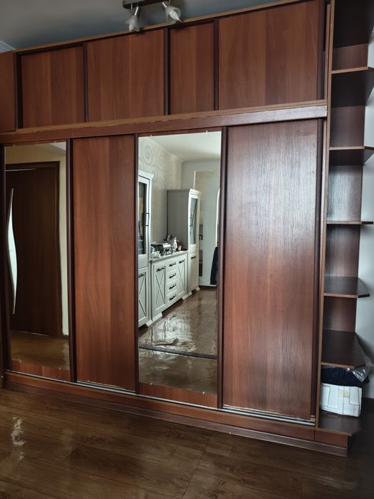 Шкаф большой купе