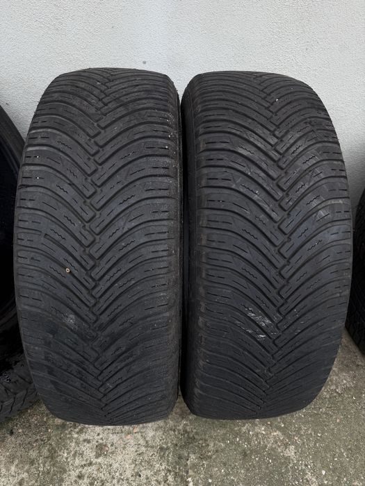 Doua anvelope 225/55/19