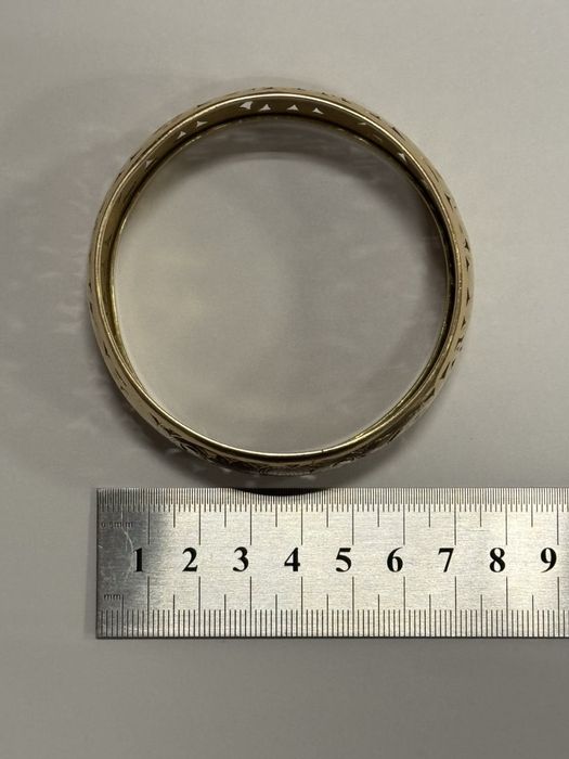 Златна гривна 14 кр.