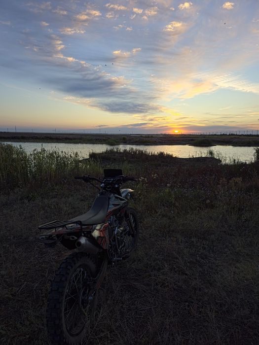 Эндуро 300 кубов