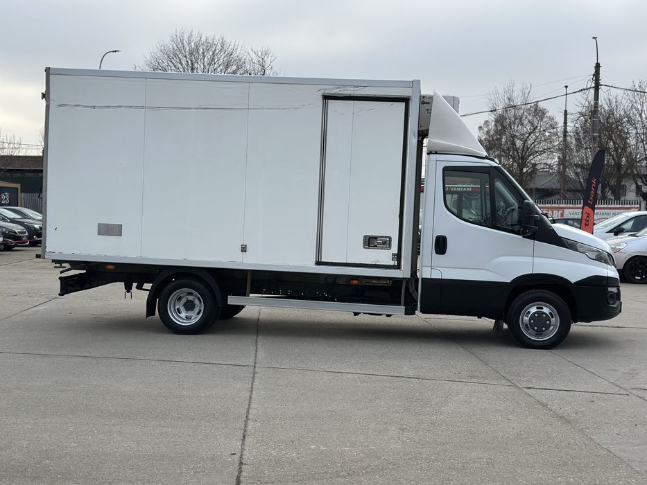 Iveco daily frigorific 2017/refrigerar-congelare/motorizare 3,0 litri