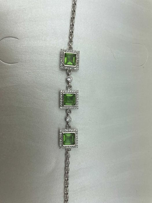 Vand bratara Argint 925% cu Zultanite originale,lungime reglabila, noua in cutie, 99 lei