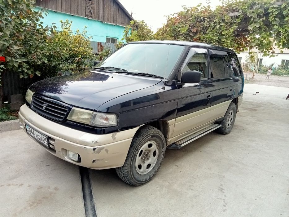 Мазда MPV  7 места