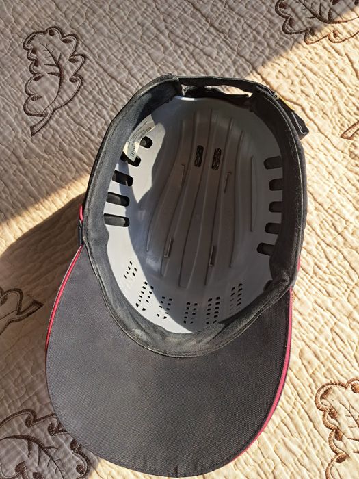 Кепка (строительная)