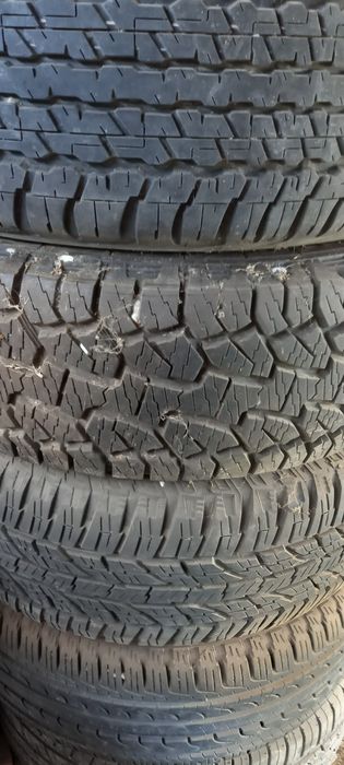 Продам резину 275/50/21