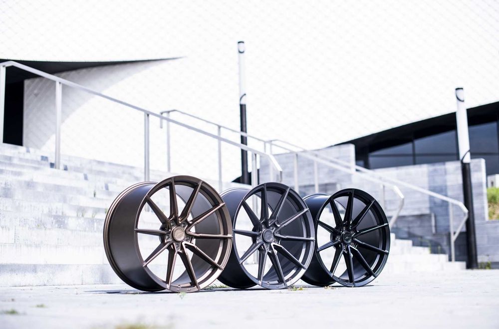 Jante Usoare Japan Racing / SL02 / R17 R18 R19 R20 AUDI BMW VW