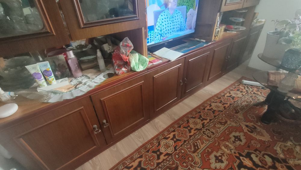 Сервант для гостиной