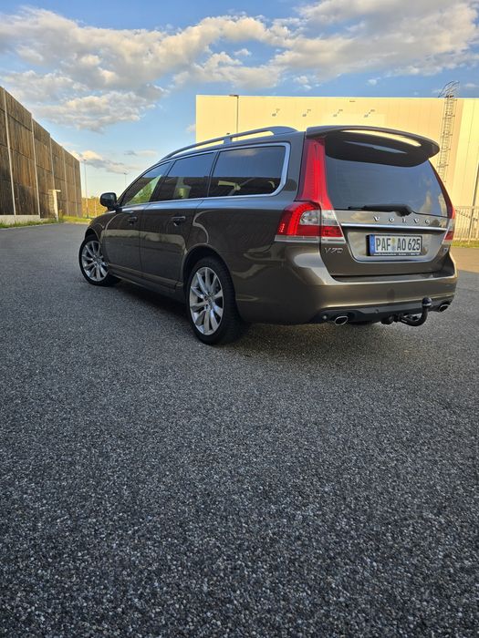 VOLVO V70 2015 — imagine 5