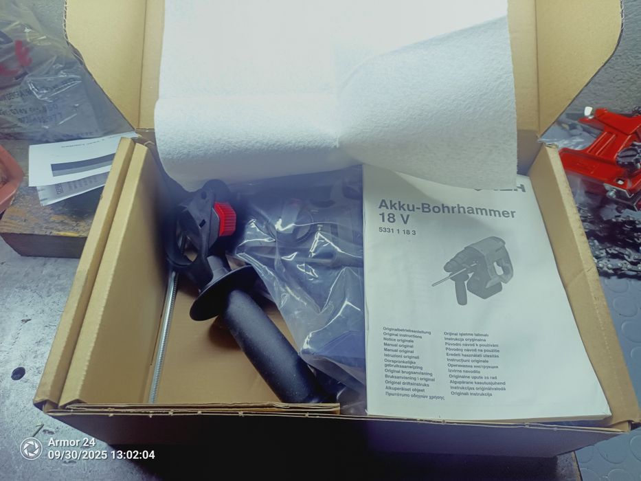 Винтоверт и перфоратор на батерии forch