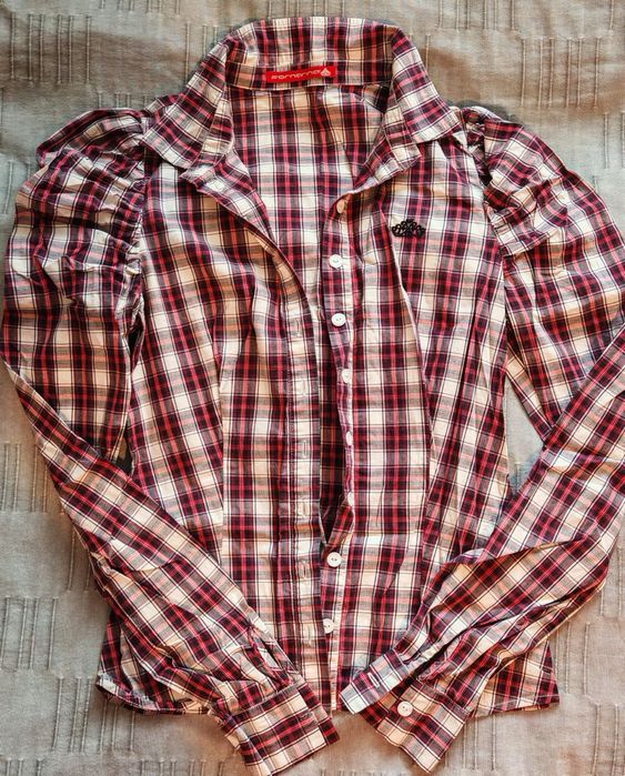 Дамска риза Fornarina & пола Pull&Bear