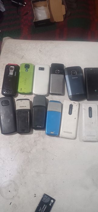 Кнопачные телефоны нокия и батареи