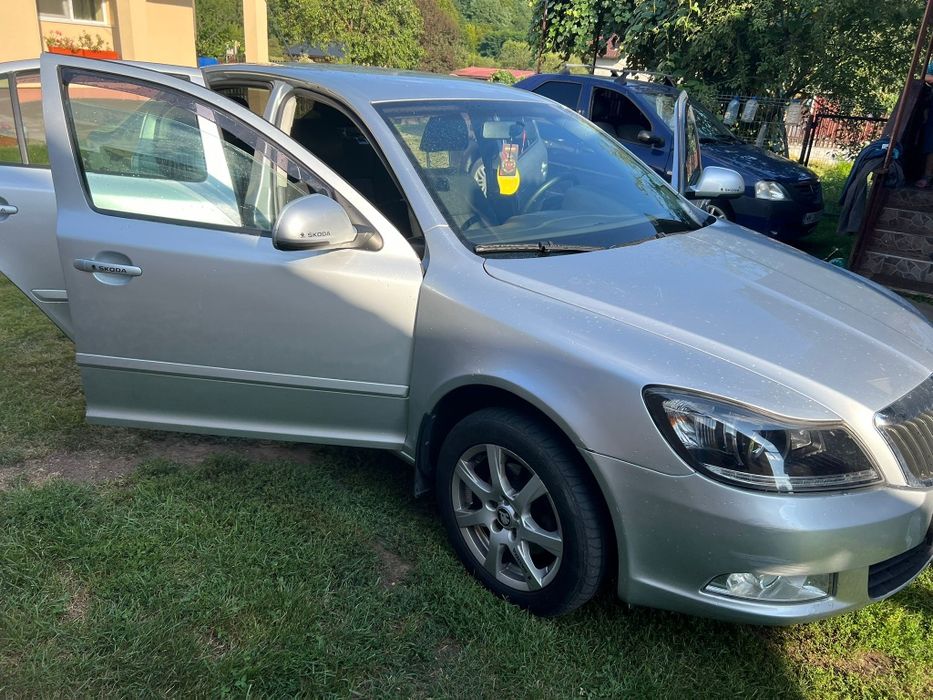 Vând Skoda Octavia