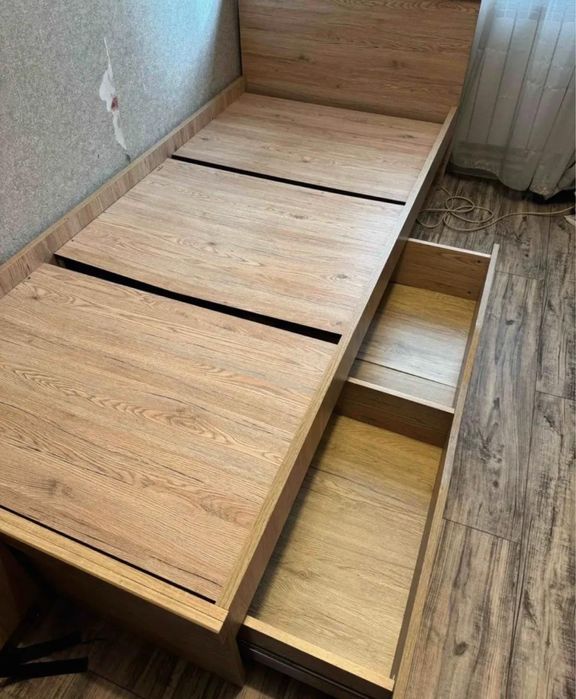 Кровать односпальная