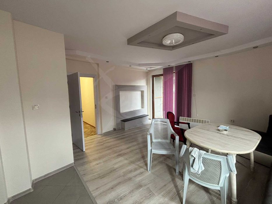 Продава се Тристаен апартамент в Асеновград - 88 кв.м за 1279 €/кв.м - Снимка #1