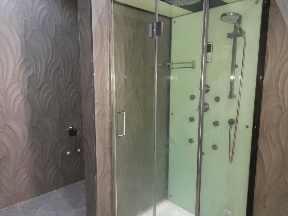 ул.Нукусская ГАИ (Глинка) Дом Габус 4\7\9 Евроремонт 217м2 Кухня 3с/у