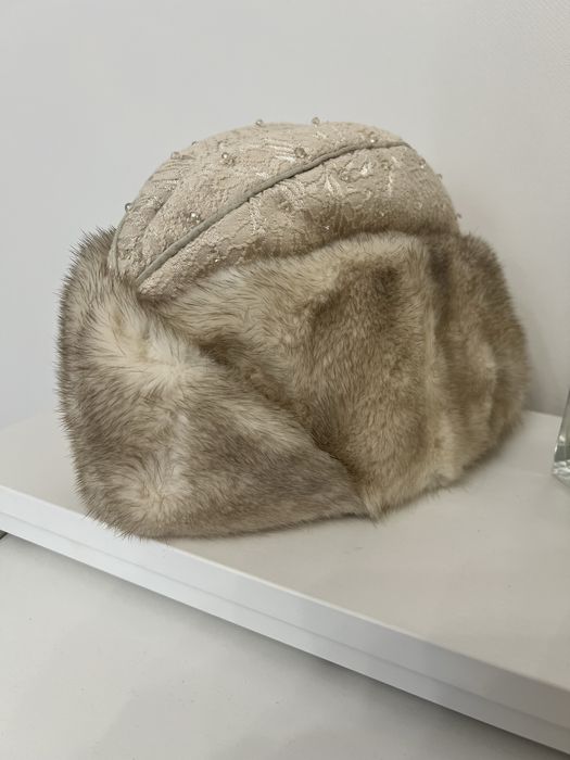 Норковая шапка, пилотка