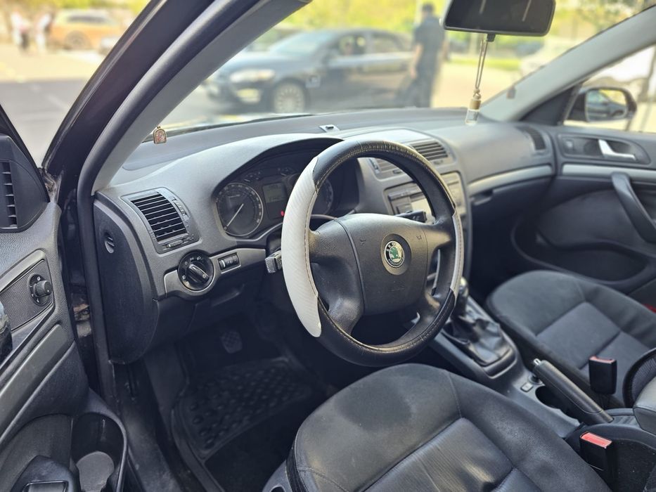 Skoda octavia 2 16mpi