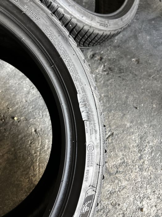 2 anvelope iarna 275/35/19 , Michelin , 6 mm , DOT 2021 !