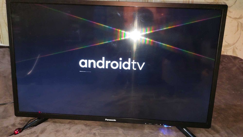 Телевизор С андроид Смарт приставкой 32"-81 см