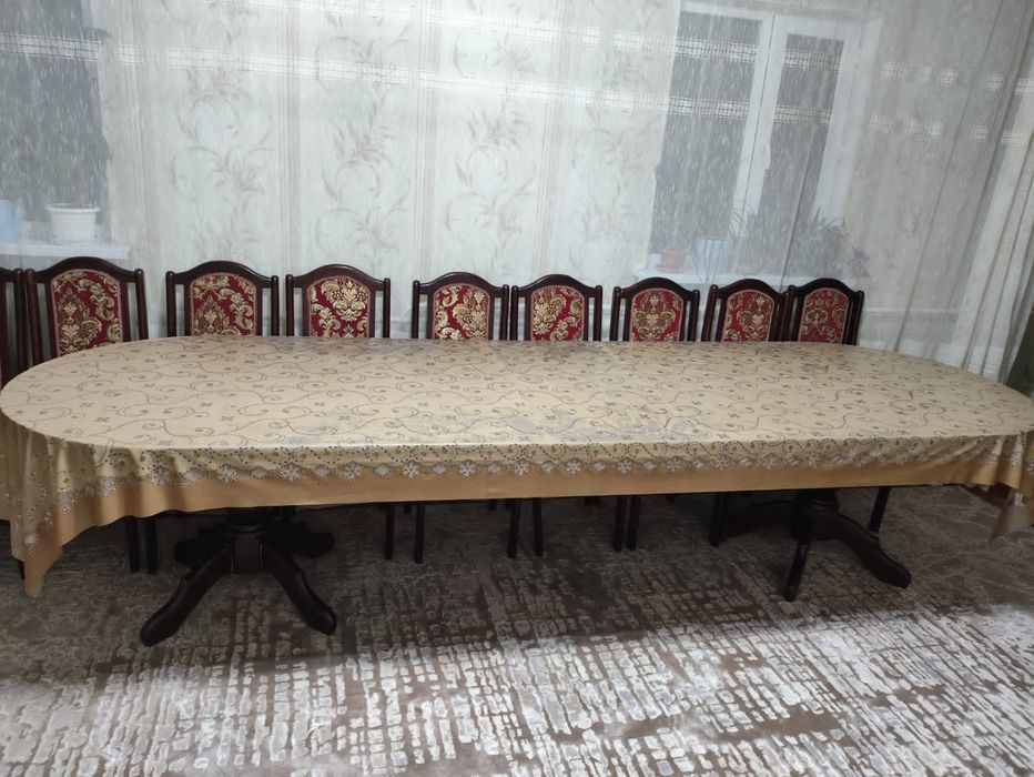 Продам стол со стульями