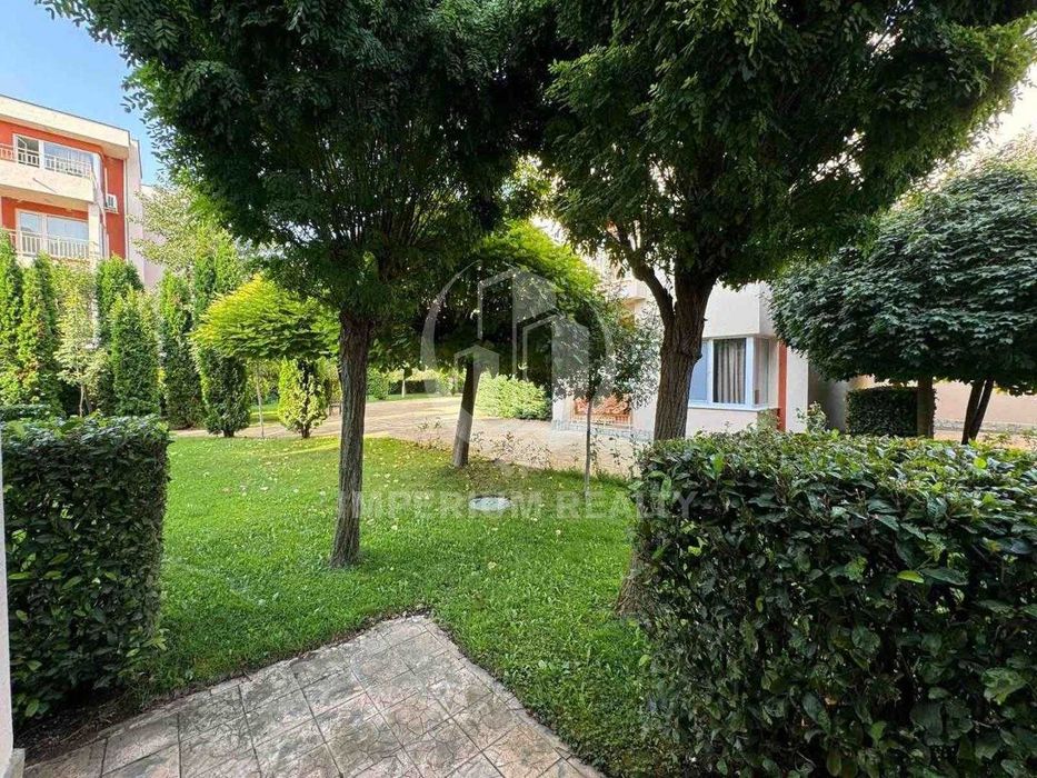 Продава се Двустаен апартамент в к.к. Слънчев бряг - 56 кв.м за 1161 €/кв.м - Снимка #3