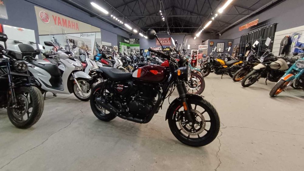 Royal Enfield Hunter 350  / A2 - PROMO by EST BIKE