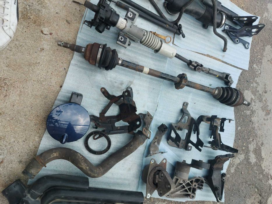 Опел Зафира А 2002 1,8 125кс бензин на Части