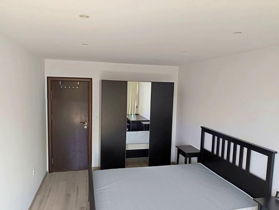 Дава се под наем Тристаен апартамент в София, Оборище - 90 кв.м за 900 € - Снимка #7