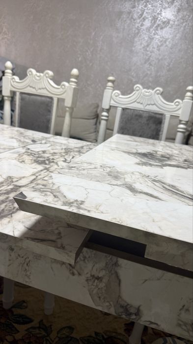 Продам стол стулья 3 шт