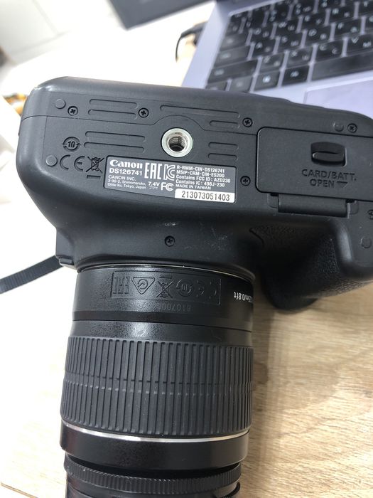 Canon EOS 2000D (p25)