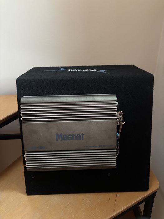 Dezmembrez Golf 5 1.4 benzina