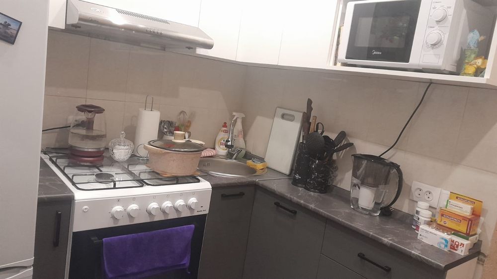 Продаю 1 комн КВ 17мкр 35 д