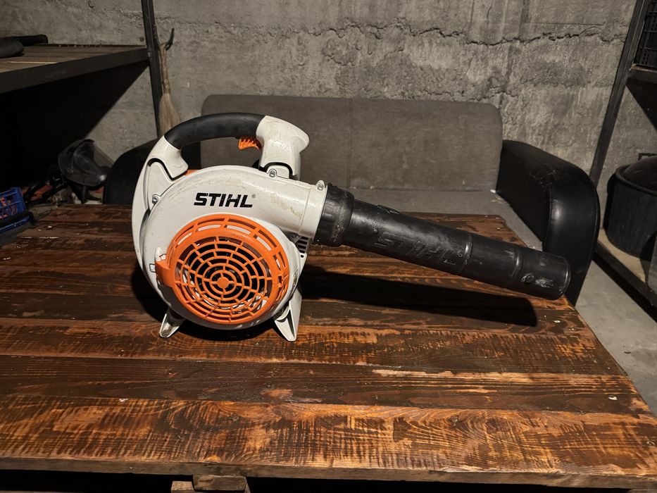 Suflantă pe benzină Stihl SH 86,