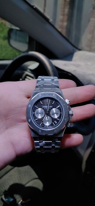 Продам мужские часы