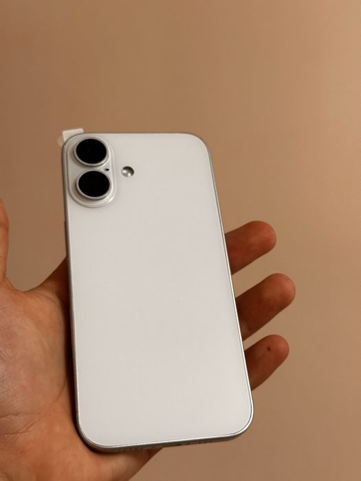 Муляж Iphone 16
