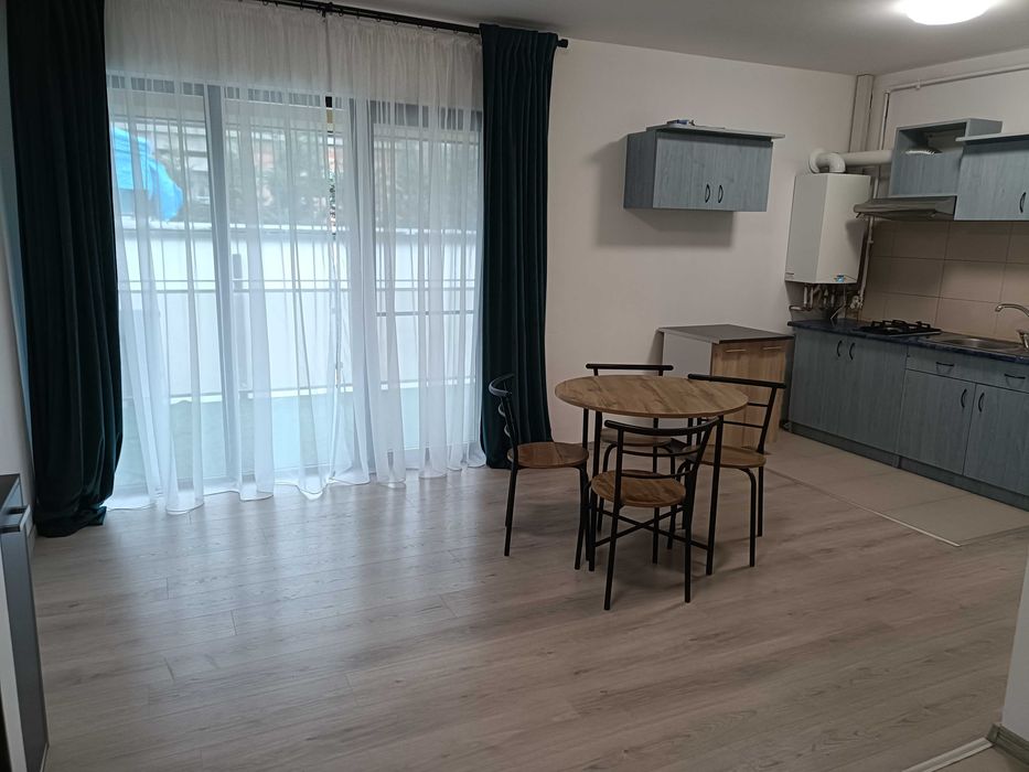 Proprietar - închiriez apartament cu doua camere