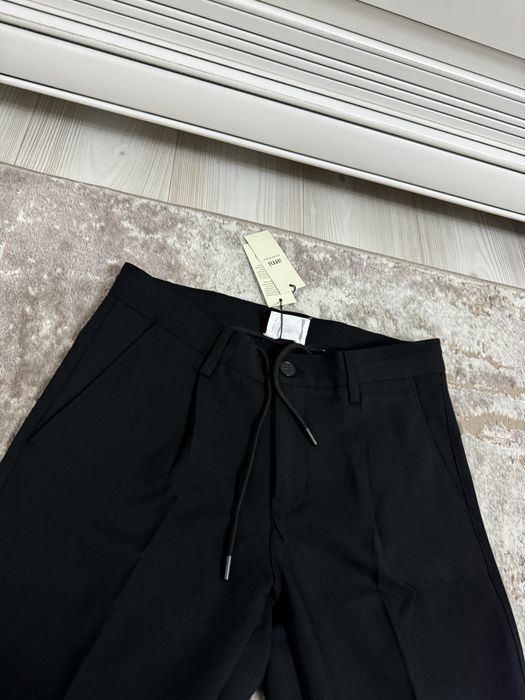 Pantaloni eleganti Ami Colectia Noua
